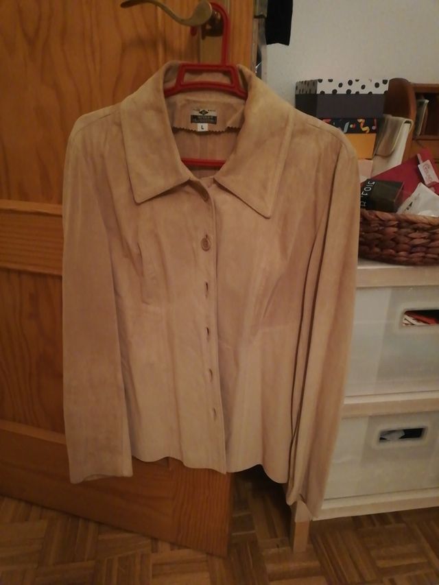 camicia/giacca scamosciata beige usata una volta