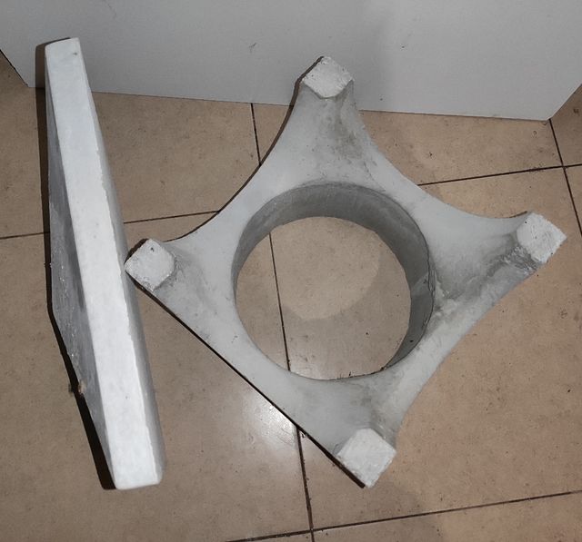 Tapa sombrerete chimenea / barbacoa hormigón noEnv de segunda mano por