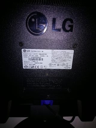 Monitor LG FLATRON L1917S de segunda mano por 20 EUR en Urbanizacion Calipo  en WALLAPOP