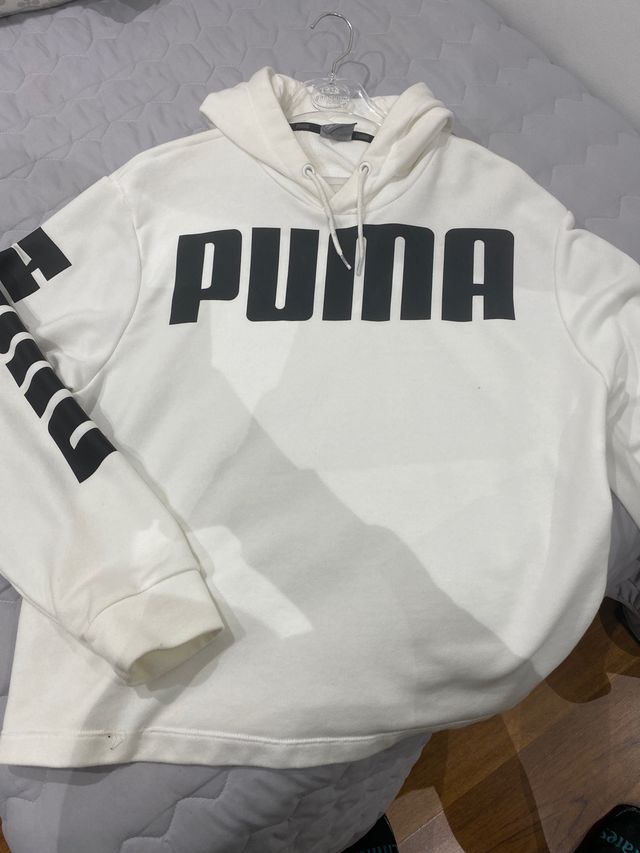 Manifiesto Canciones infantiles Kakadu Sudadera PUMA BLANCA de segunda mano por 5 € en Alcázar de San Juan en WALLAPOP Manifiesto Canciones infantiles Kakadu Sudadera PUMA BLANCA de segunda mano por 5 € en Alcázar de San Juan en WALLAPOP
