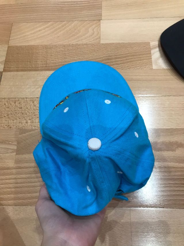 Gorra azul
