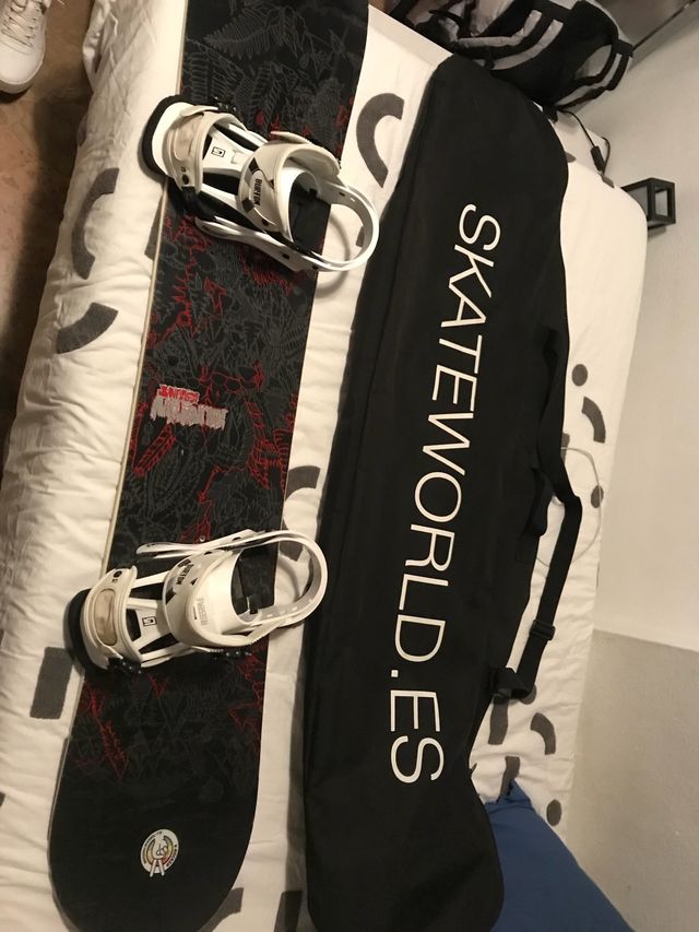 Tabla Snow BURTON BLUNT 