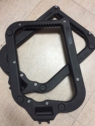 SOPORTE MALETAS SW MOTECH de segunda mano por 40 EUR en Loma de Cuenca en  WALLAPOP