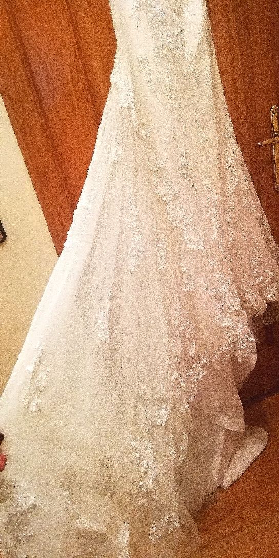 Vestido encaje y cristales