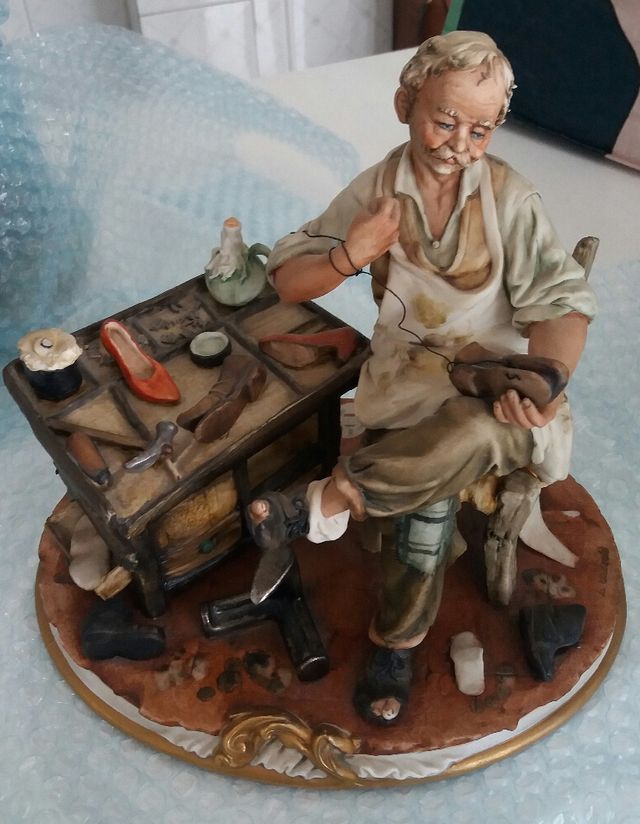 Figura porcelana de Luciano Cazzola