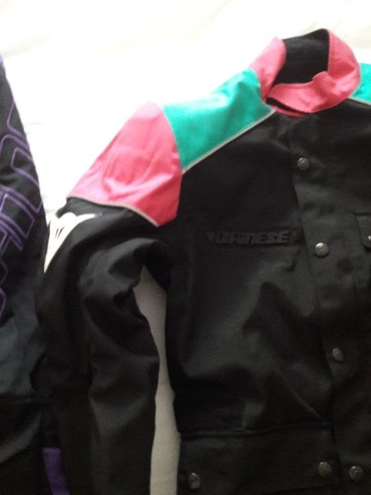 vendo traje de cordura daineses talla 48