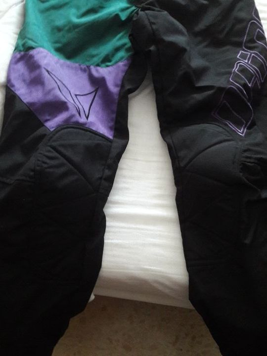 vendo traje de cordura daineses talla 48