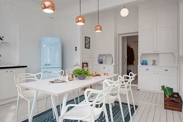 NUOVE sedie bianche/nere