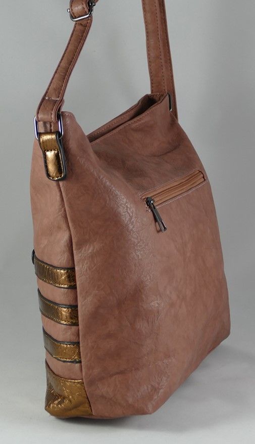 Bolso color nude con cinturones metalizados. NUEVO