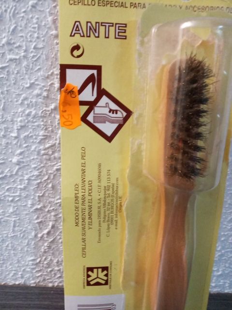 cepillo para ante