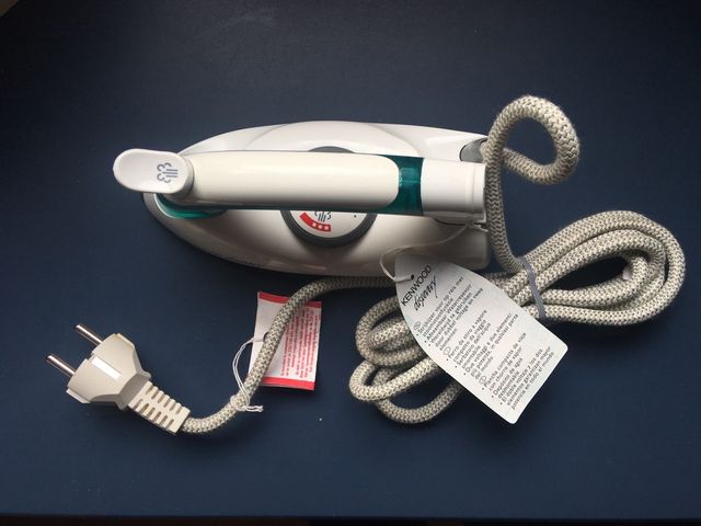 Plancha de viaje SIN USAR