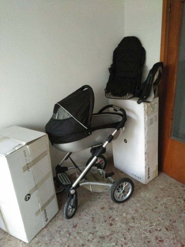 Carro bebé Mutsy, capazo rígido,silla,maxicosi .