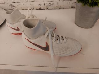 botas futbol talla 31