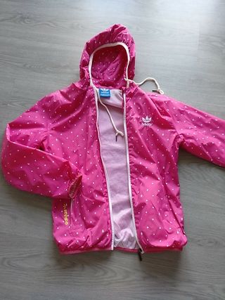 Chubasquero cortavientos Adidas de segunda mano por 15 EUR en Girona en  WALLAPOP