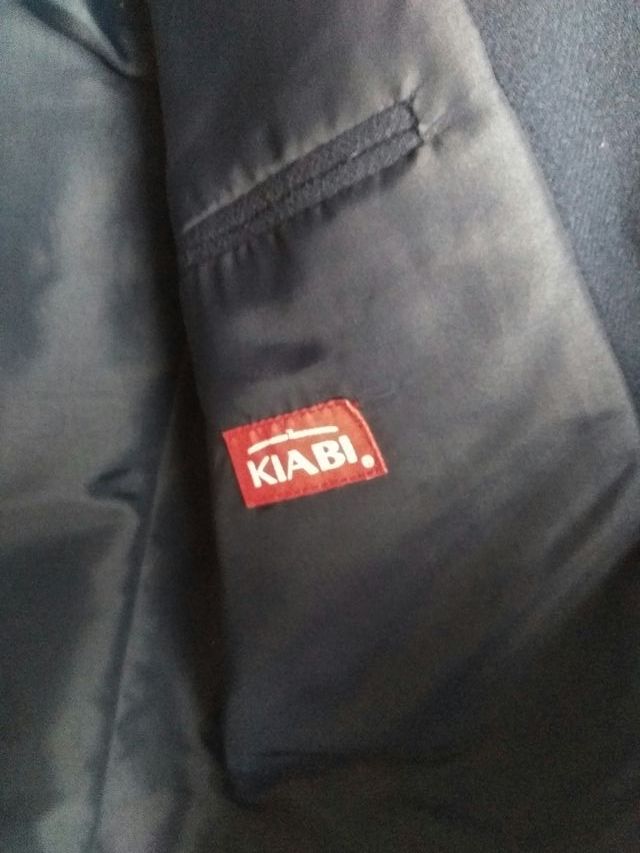 chaqueta de paño azul oscuro marca Kiabi