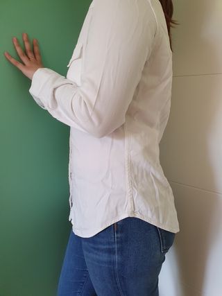 Camisa vaquera blanca Levis mujer de segunda mano por 22 Camisa vaquera blanca Levis mujer de segunda mano por 22