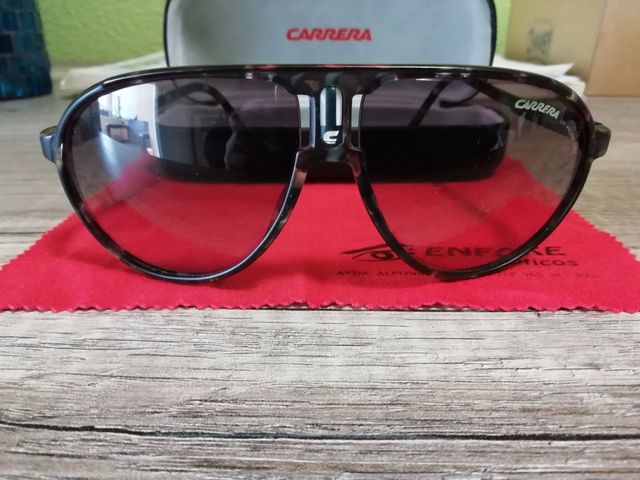 gafas de sol marca carrera originales