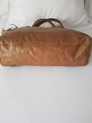 Bolso balenciaga de segunda mano por 225 € en Valencia en Bolso balenciaga de segunda mano por 225 € en Valencia en