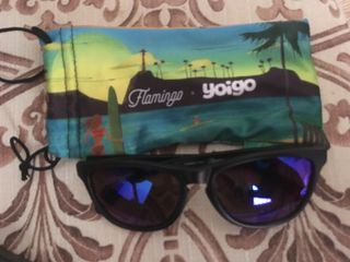 gafas de sol flamingo yoigo