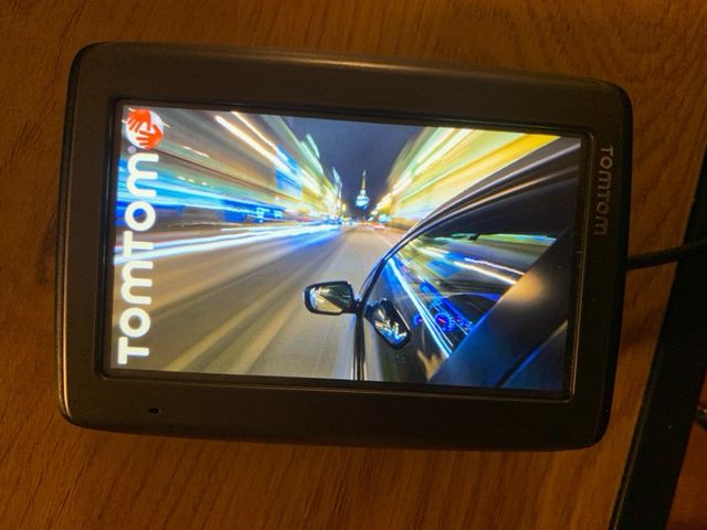 Navegador GPS TOMTOM