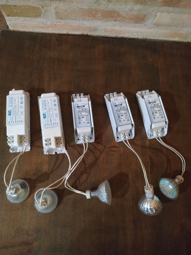 transformadores de halógenos + bombillas