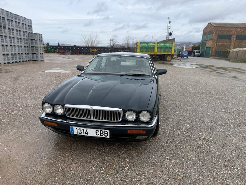Jaguar XJ 1995 - foto 1