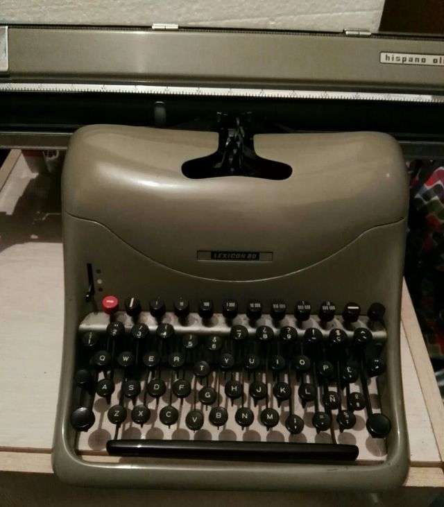 Maquina de escribir.