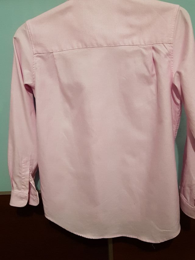 Camisa rosa de Tizas