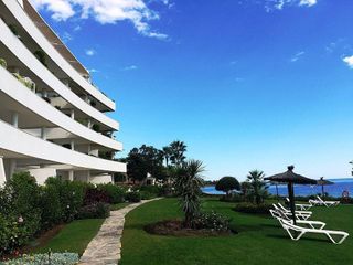 Dúplex en venta en El Padrón - El Velerín - Voladilla en Estepona