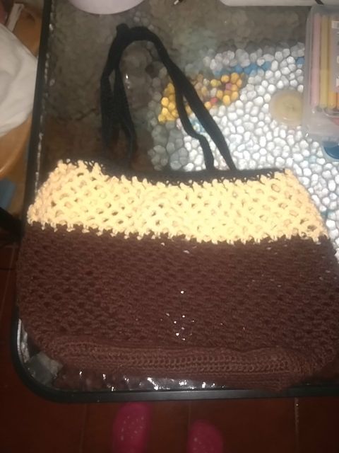 Bolso hecho a mano.
