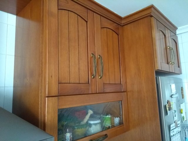 17 Puertas de cocina de roble de segunda mano por 350 € en Villena en