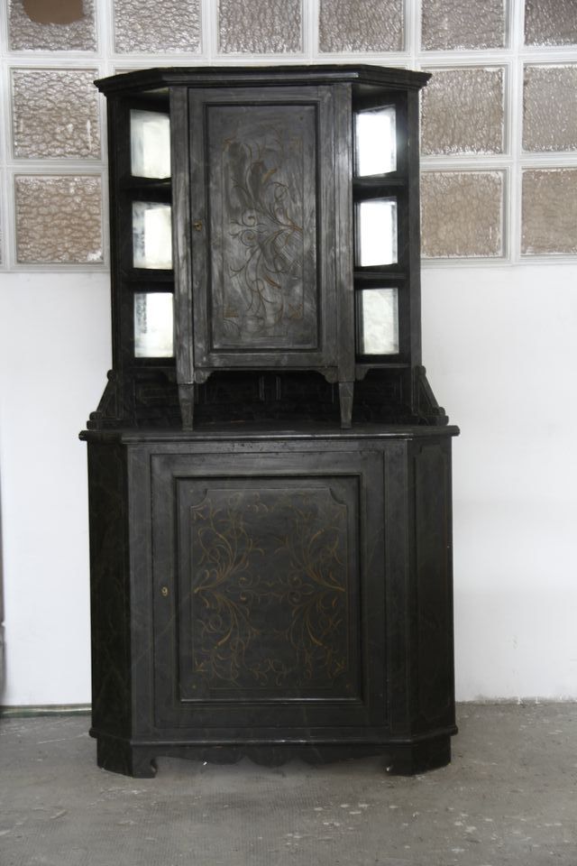 Mueble de esquina de segunda mano por 220 € en A Coruña en WALLAPOP