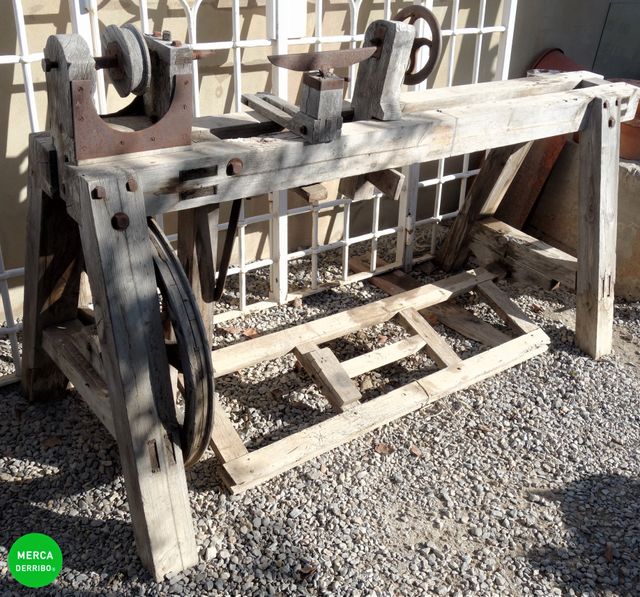 Torno de madera REF_IN078