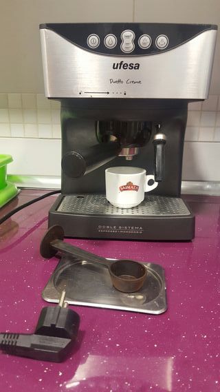 Cafetera UFESA Duetto Creme de segunda mano por 45 EUR en Jaén en WALLAPOP