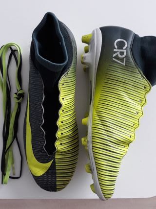 botas de futbol nike gama media