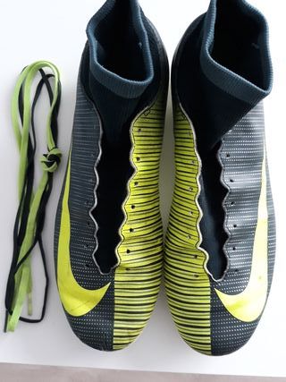 botas de futbol nike gama media