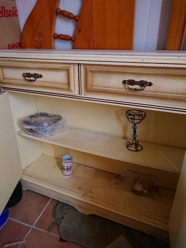 Mueble recibido antiguo de segunda mano por 30 € en Torres de Segre en