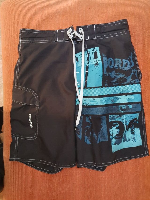 bañador Decathlon talla 10 años