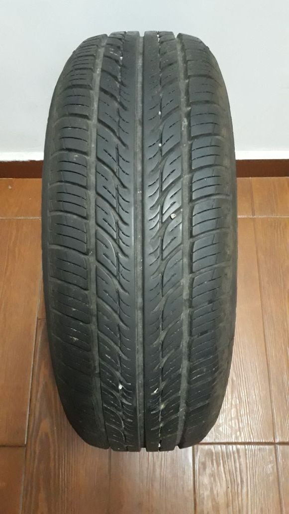 Neumatico 185/60/15 - 88H