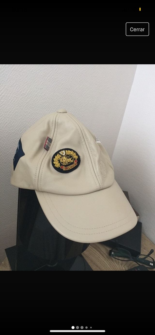 Gorra de piel Burberry
