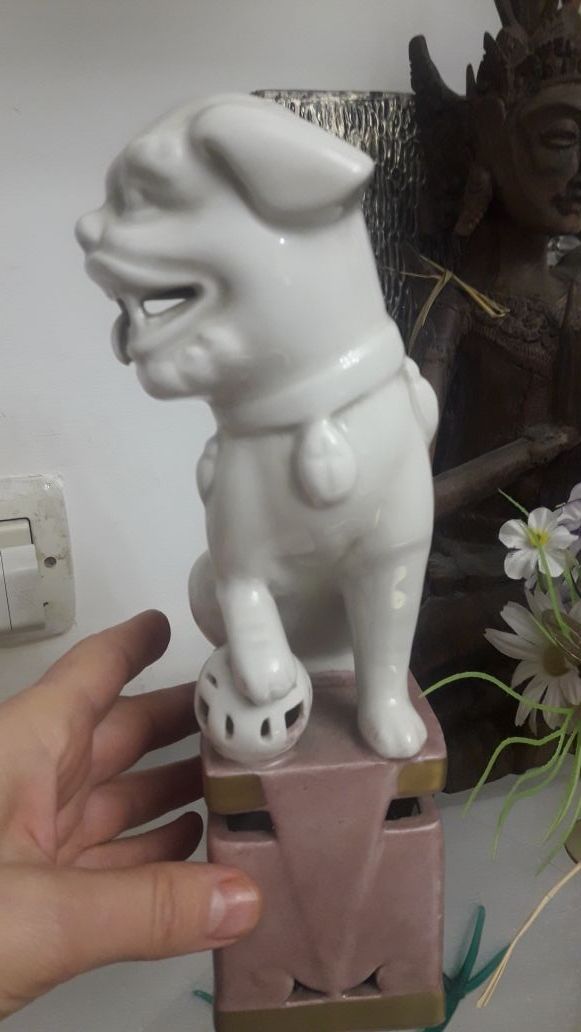 perro fu de porcelana hispania