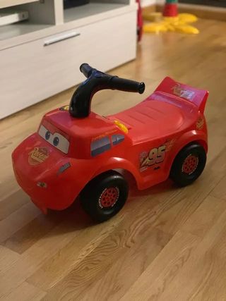 correpasillos rayo mcqueen