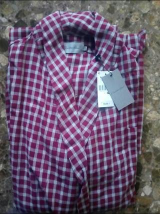 Nueva Bata Emidio Tucci t.7 de segunda mano por 19 EUR en Valencia en  WALLAPOP