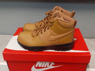 botas nuevas de nike