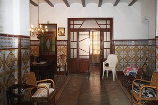 Villa en venta en Riba-roja de Túria