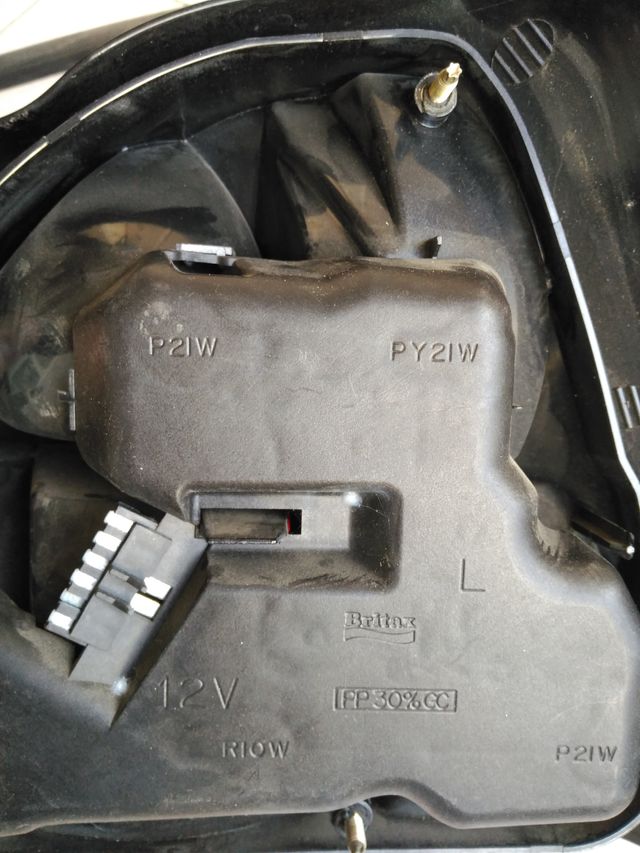 piloto trasero izquierdo mg zr o rover 25