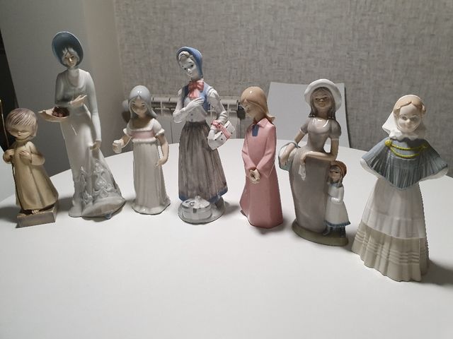 7 Figuras de Porcelana española, 2 Rex, 1 Dar't