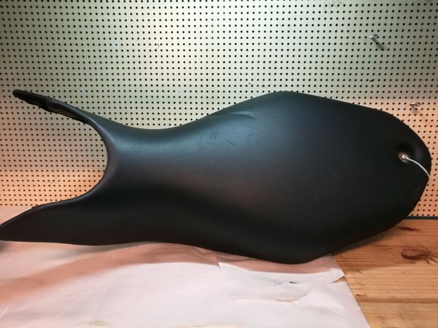 Asiento Ducati Hypermotard 1100 2008