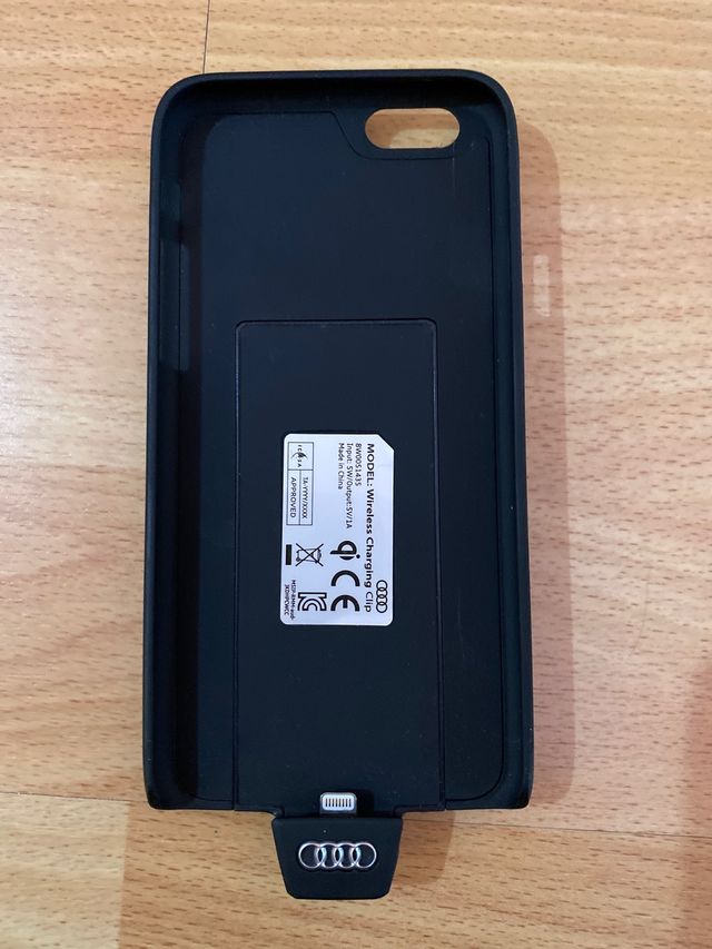 Funda Audi carga inalámbrica Iphone de segunda mano por 30 EUR en Funda Audi carga inalámbrica Iphone de segunda mano por 30 EUR en