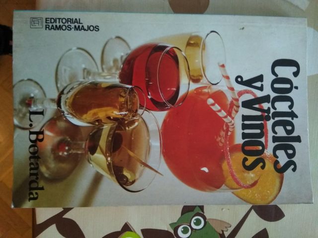 libro cócteles y vinos